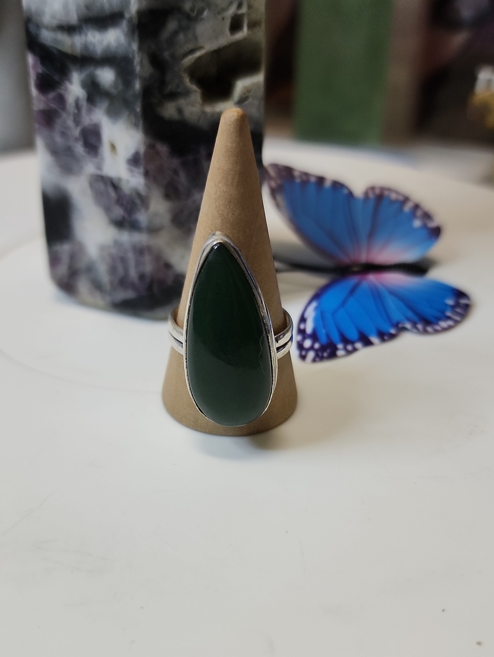 Green Teardrop Stone Ring - Unbranded